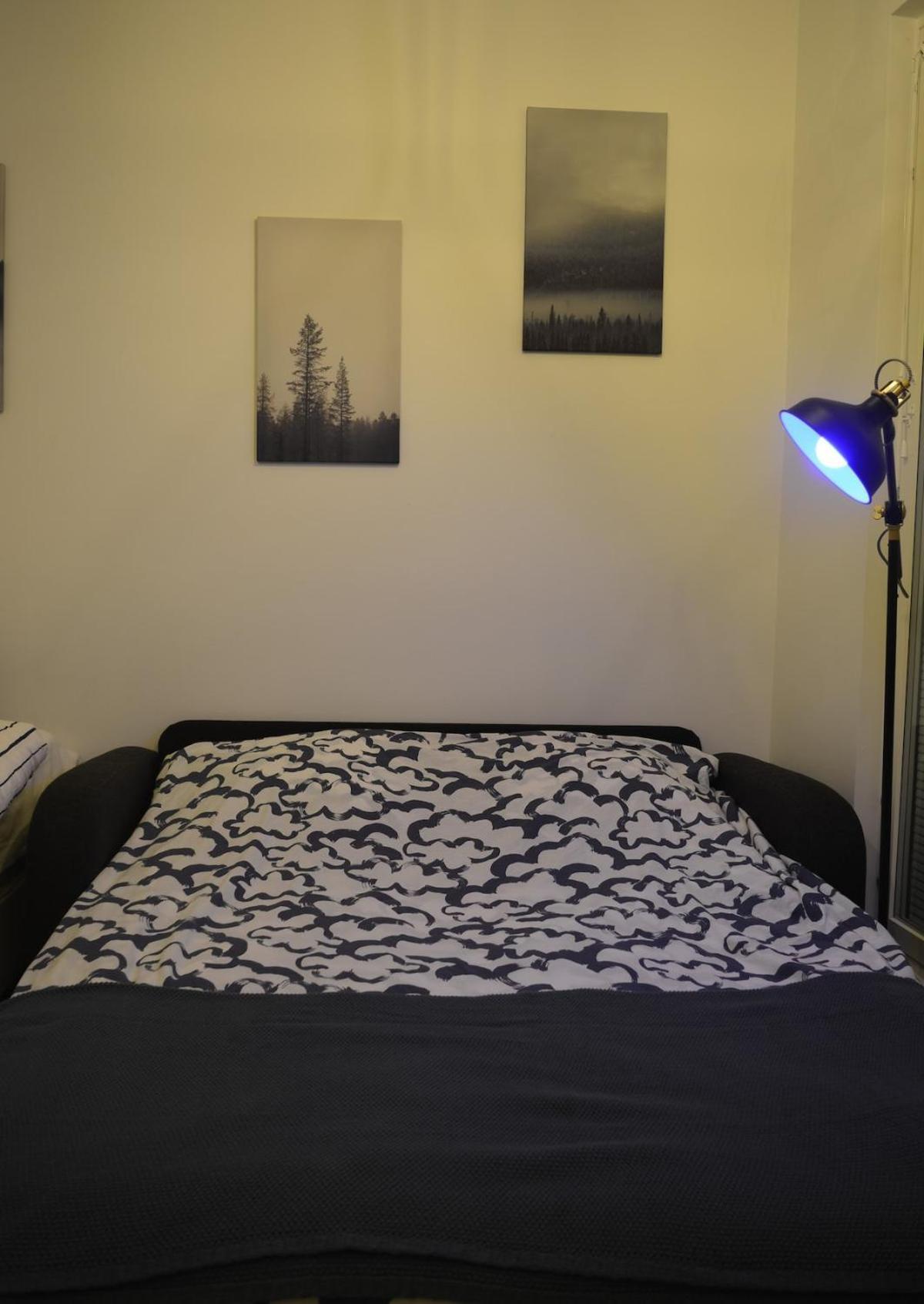 Over The Railway Station, 7 Mins Helsinki Airport Appartement